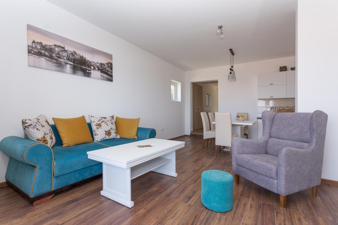 Apartments Natasa 스베티스테판 외부 사진