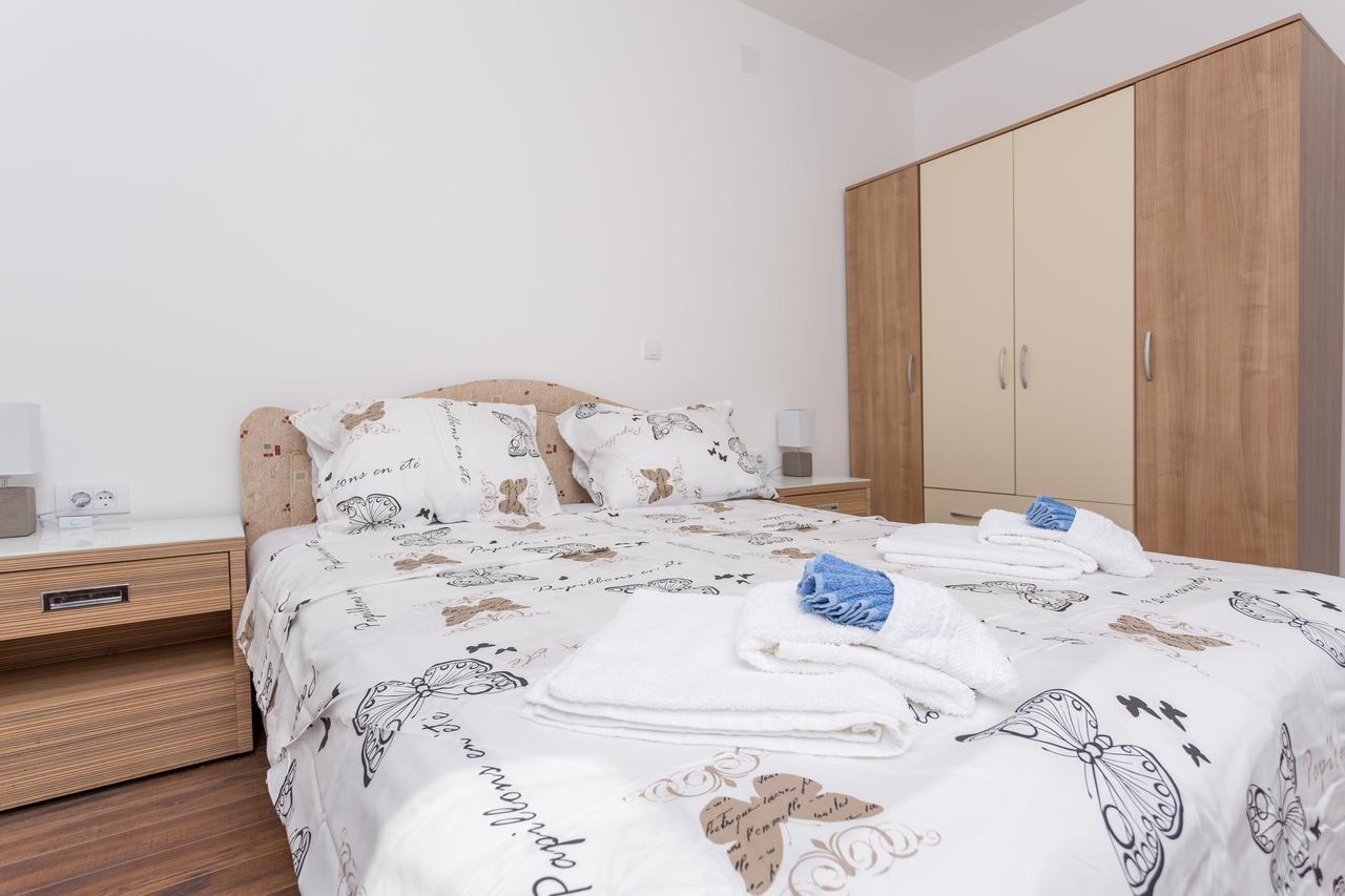 Apartments Natasa 스베티스테판 외부 사진